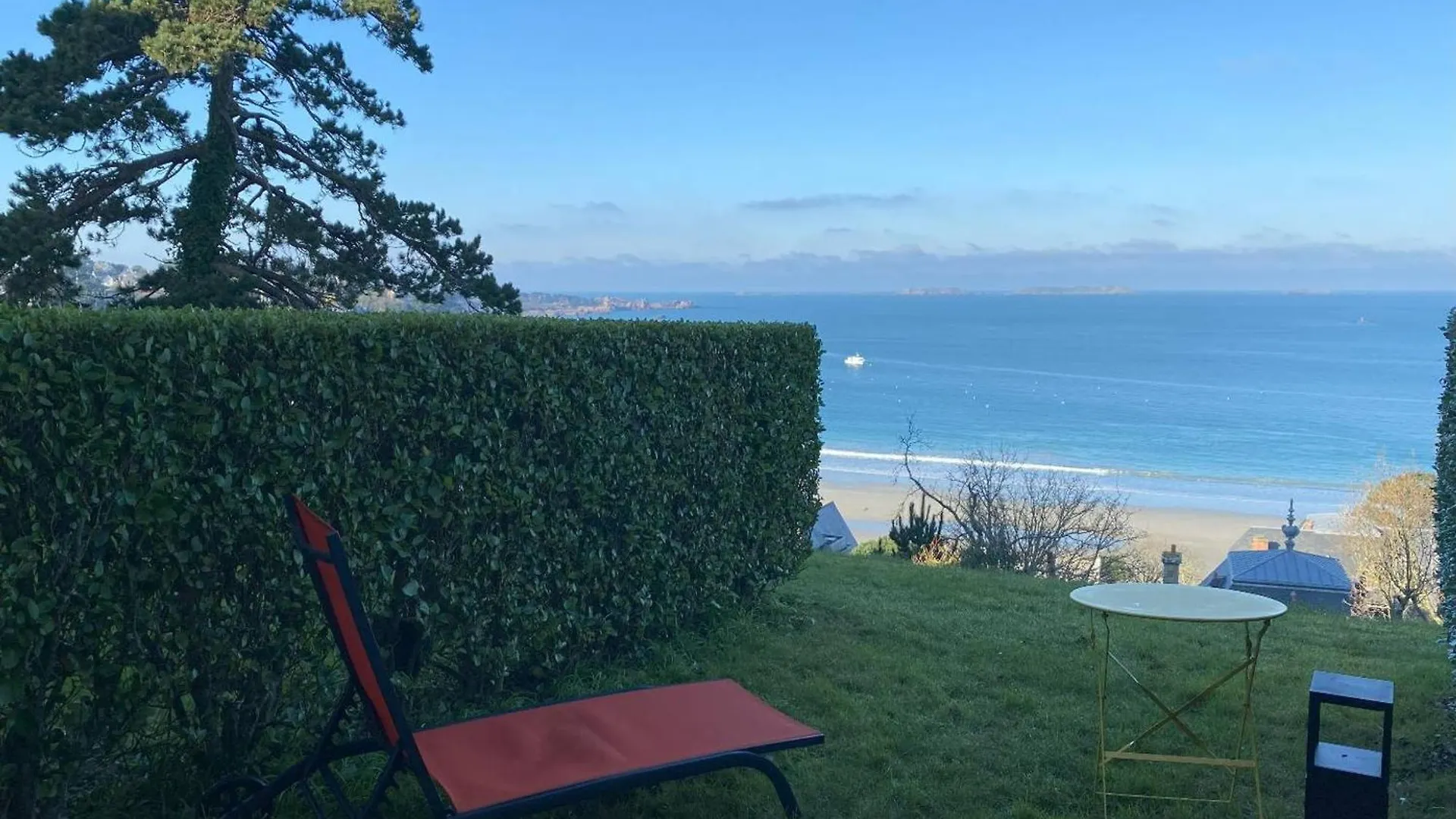 Appartement Renove Avec Jardin, Wifi, Parking A 750M De La Plage A Perros-Guirec - Fr-1-368-452 צרפת